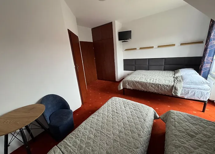 فندق مبيت وإفطار Tasarz 2 ريفال